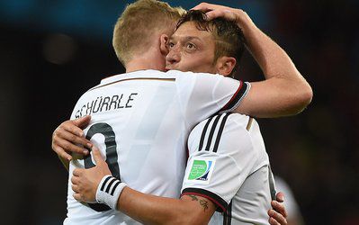 Top Ten| برترین فوتبالیست های چپ پایی که هنوز بازی می کنند