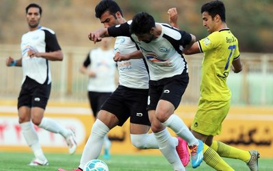 بيک‌زاده: اطرافيان قلعه‌‎نويی خبرچينی كردند / من پطروس فداکار استقلال بودم