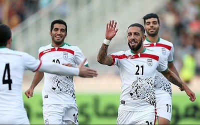 پس از بروز حاشيه در تيم ملی‌ / دژاگه دیگر در ایران آستین کوتاه نمی‌پوشد!