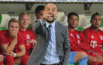 گواردیولا: بازیکنان باید مرا متقاعد کنند نه روزنامه‌نگاران / شواینی مصدوم بود