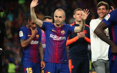 بعد از عدم توافق با چونک کینگ، اینیستا به ژاپن می رود