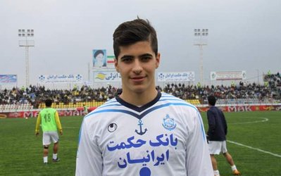 خبر خوب برای فوتبال پایه ایران/ عزت اللهی به اتلتیکو مادرید می‌پیوندد