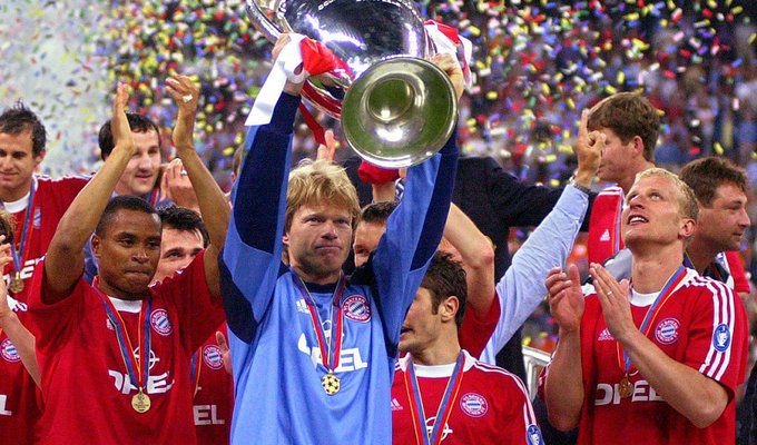 Oliver Kahn (Bayern - 2000-01 UEFA Champions League Champions).jpg