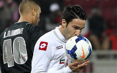 نکونام: فغانی شانس حضور در جام جهانی را دارد و نباید قربانی شود