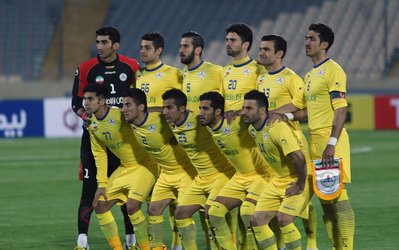 حاشیههای نفت تهران - پاختاکور | تأخیر 3 دقیقهای در آغاز نیمه دوم و بیاهمیتی عکاسان به پاختاکور