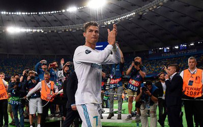 پروژه تیم لیگ برتری برای جذب کریس / اشاره رونالدو به جدایی از رئال مادرید 