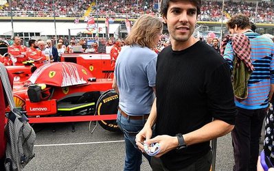 ستاره سابق برزیل در آستانه بازگشت به میادین