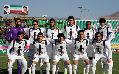 لیگ برتر | نفت مسجدسلیمان 0 - ملوان 0 / نفت 10 نفره ملوان را متوقف کرد