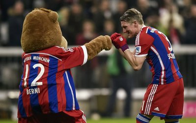 برنده‌ها و بازنده‌های هفته دوازدهم بوندسلیگا / فاصله‌گرفتن بایرن در صدر و توقف دوباره‌ی دورتموند