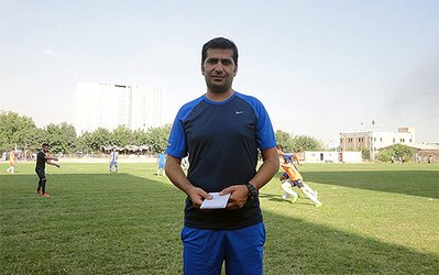 سامره: 5،6 بازیکن امید استقلال می‌توانند بار ۱۰ سال این تیم را به دوش بکشند