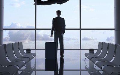 چمدان به دستان فوتبال ایران/ زنجیره مربیان تکراری کی پاره می‌شود؟