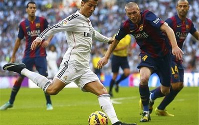 متئو:نمی‌دانم چرا برای ال‌کلاسیکو در سمت چپ خط دفاع بارسا قرار گرفتم