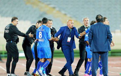 یک لقب در انتظار استقلال: ناکام نقل و انتقالات زمستانی