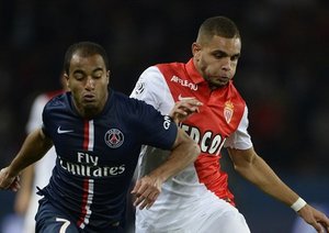 لوکاس مورا - لایوین کورزاوا