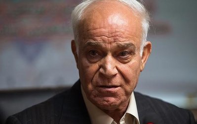 کاشانی: سیاسی انگیزه کار دارد و پیگیر برگزاری نشست هیئت مدیره با رئیس مجمع است