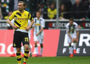 حسرت بازیک دورتموند|مونشن گلادباخ 3 - 1 بوروسيا دورتموند / بوندسلیگا