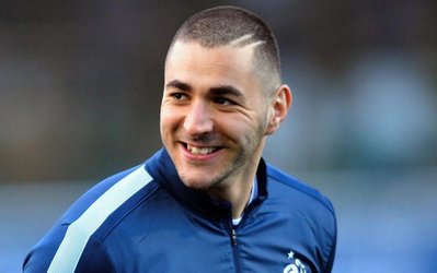 تماس ونگر با بنزما