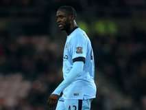 Manchester City failing with the same old corner routine