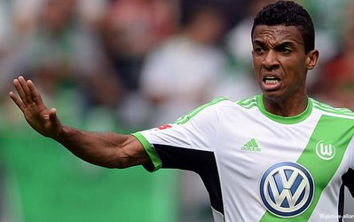 گوستاوو: پیشنهاد دارم اما ولفسبورگ را ترک نمی‌کنم / اینجا واقعا راضی و راحت هستم