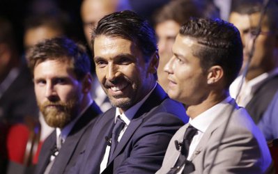 بوفون: حضور رونالدو در یوونتوس من را خوشحال می کند