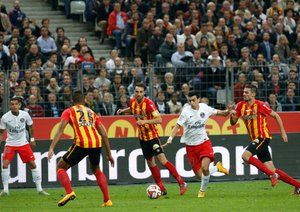 خاویر پاستوره|لنز 1 - 3 پاریس سن ژرمن / لوشامپینه