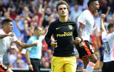 شایعه روز | پل پوگبا عنصر مهم در راه حضور احتمالی گریزمان در منچستر یونایتد