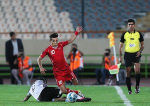 فرشاد احمدزاده