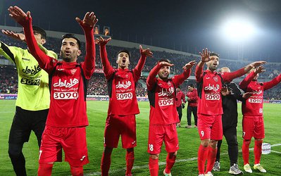 کلاف پیچیده نقل و انتقالات؛ جذب بازیکن غیر آسیایی در پرسپولیس منتفی است 