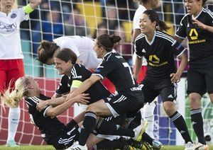 Women - Frankfurt 2 - PSG 1|None