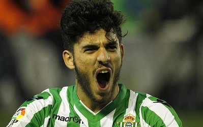 کهکشانی‌‌‌‌ها به دنبال جذب هافبک جوان بتیس