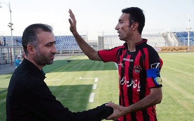 کمالوند: سیاه‌جامگان با دفاع فشرده قصد کنترل تیم ما را داشت