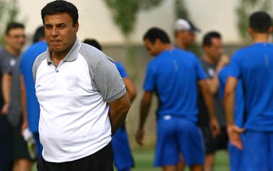 گردوخاک مظلومی: شماره پیراهن بازیکن را من تعیین می‌کنم نه دیگران