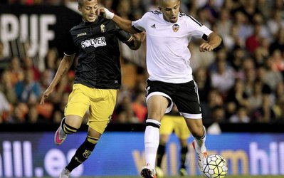 لیگ قهرمانان اروپا | لیون 0 - والنسیا 1 / خفاش‌ها اولین پیروزی‌شان را به دست آوردند