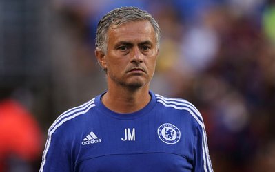 مورینیو: اگر کاستا به حریف ضربه می‌زد، محروم می‌شد