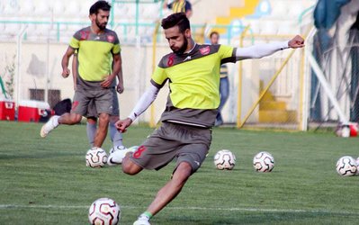 تمرین پرسپولیس در دو قسمت برگزار شد / سرخپوشان عصر هم تمرین می‌کنند