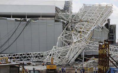 مرگ سومین کاگر استادیوم ایتاکوئرائو در عملیات آماده سازی برای جام جهانی