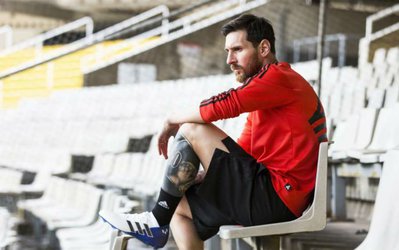 چرا مسی در میان ۳ نامزد نهایی بهترین بازیکن سال از نگاه فیفا قرار نگرفت؟