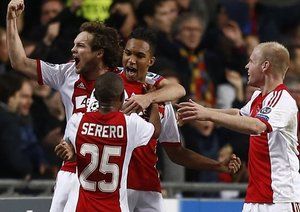 آژاکس 2-1 بارسلونا / گروه H لیگ قهرمانان اروپا|آژاکس 2-1 بارسلونا / گروه H لیگ قهرمانان اروپا