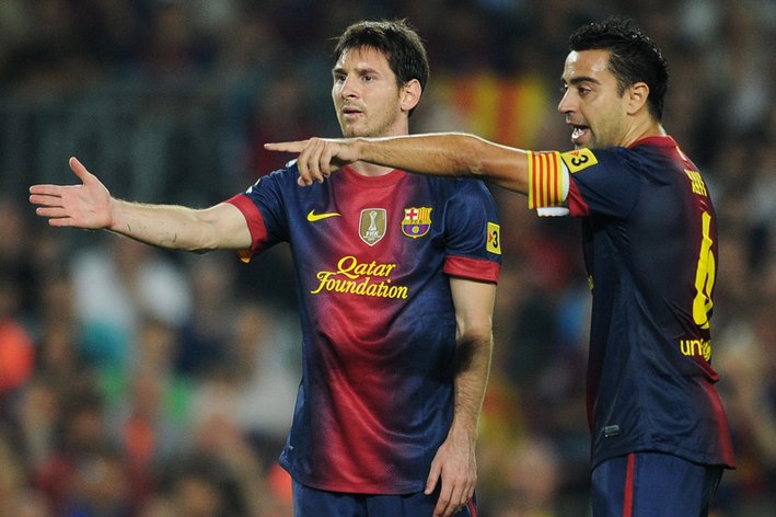 Lionel Messi - Xavi Hernandez #1.jpg