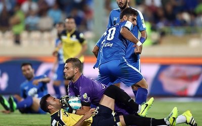 مجیدی: همه دیدند لبم خون آمد، پنالتی دوم استقلال درست بود