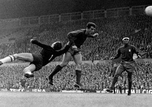 جام جهانی 1966|جام جهانی 1966 انگلستان. مجارستان 1- پرتغال3