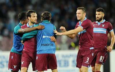 سری‌آ | ناپولی 2 - لاتزیو 4 / بنیتز با شکستی تلخ سن‌پائولو را ترک کرد / پیروزی اینتر و شکست رم در آخرین ایستگاه