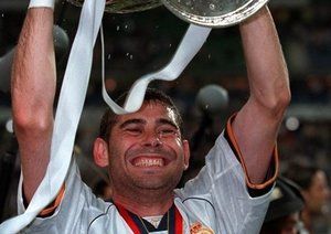 فرناندو هیرو|3- فرناندو هیرو (رئال مادرید 1997/98، 1999/00، 2001/02)