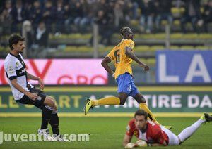 پارما 0-1 یوونتوس / هفته ی یازدهم|یوونتوس به برد های خود ادامه می دهد.