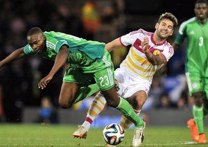 شولا اميوبي|نیجریه ۲ - ۲ اسکاتلند