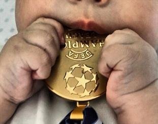 "ایکر کاسیاس" تصویر فرزند خود را منتشر کرد