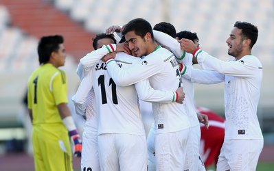 مقدماتی المپیک ریو 2016 | اميد ايران ۵ - اميد نپال صفر / آتش بازی شاگردان خاكپور در گام نخست