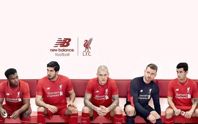 عکس روز | نیو بالانس اسپانسر جدید پیراهن لیورپول در فصل آینده