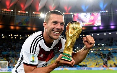 پودولسکی: بازی با اسکاتلند سخت است