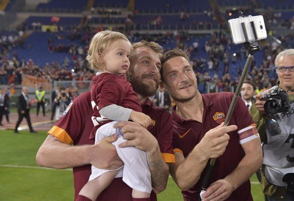 دانیله د روسی - توتی